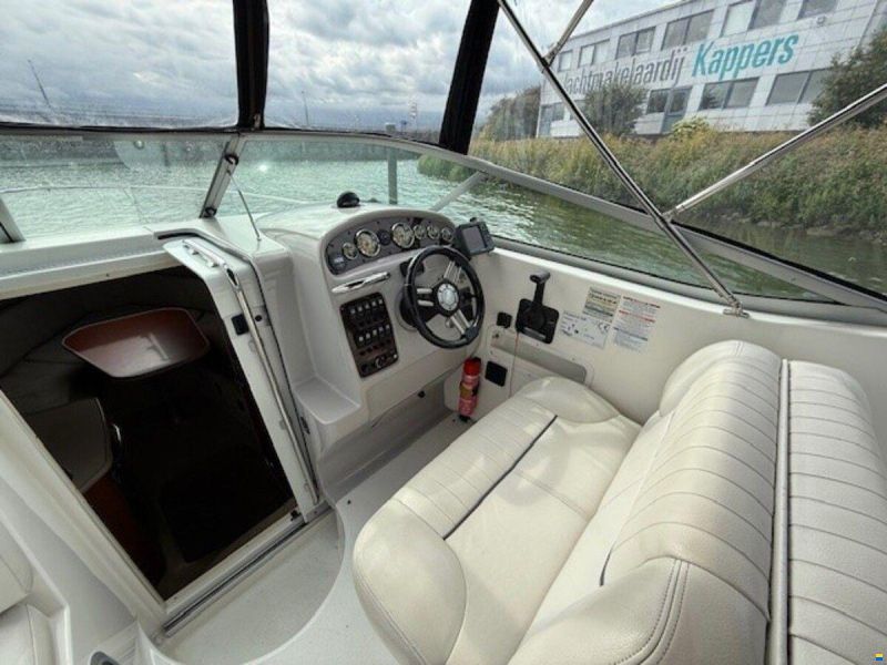 Chaparral 240 Signature