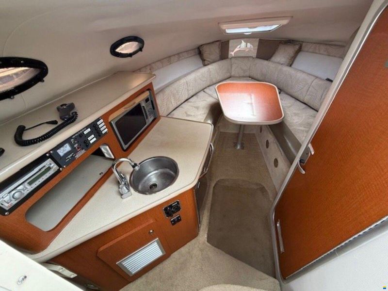 Chaparral 240 Signature