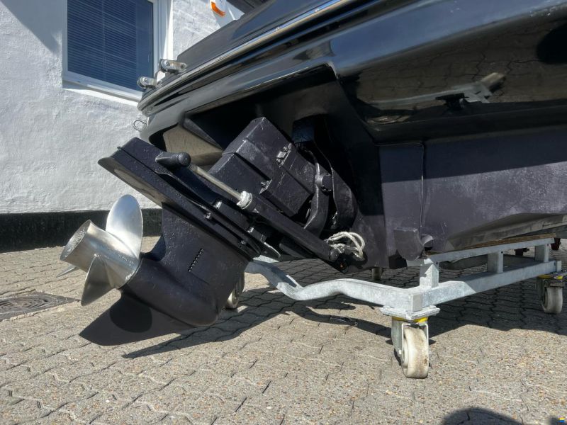 Sea Ray 210 SunSport, MerCruiser 4.3 MPI