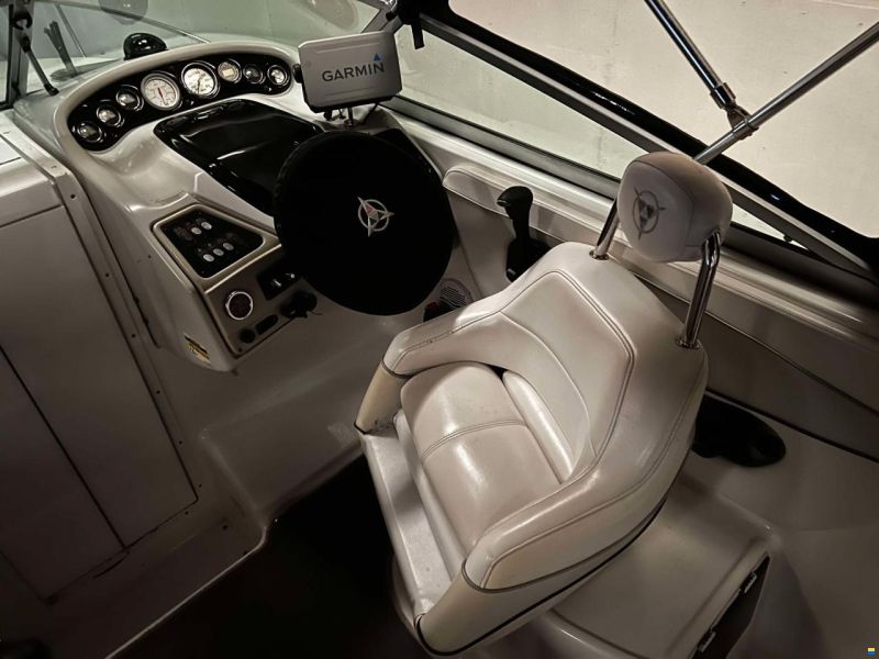 Campion 805 LX Allante - MerCruiser