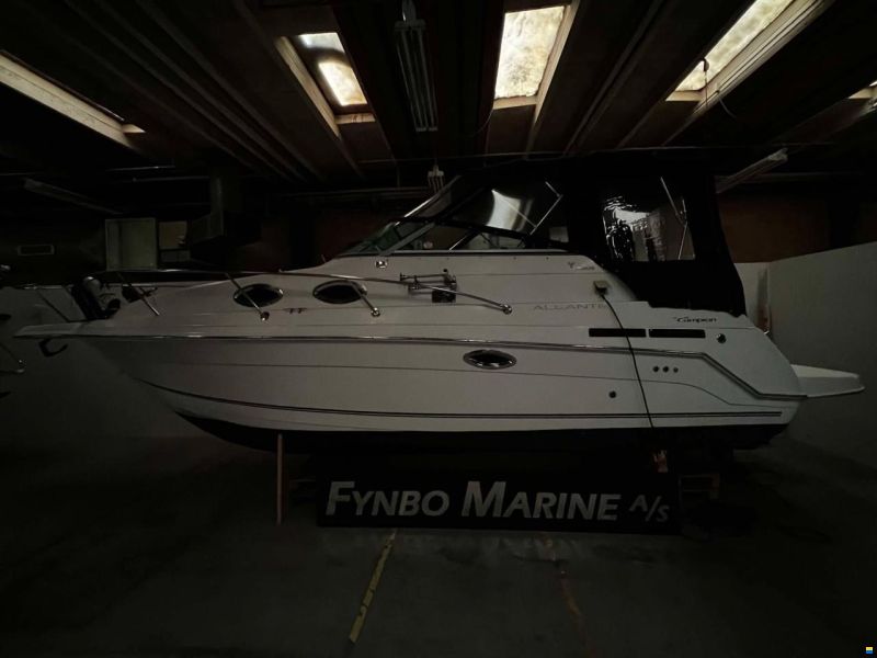Campion 805 LX Allante - MerCruiser