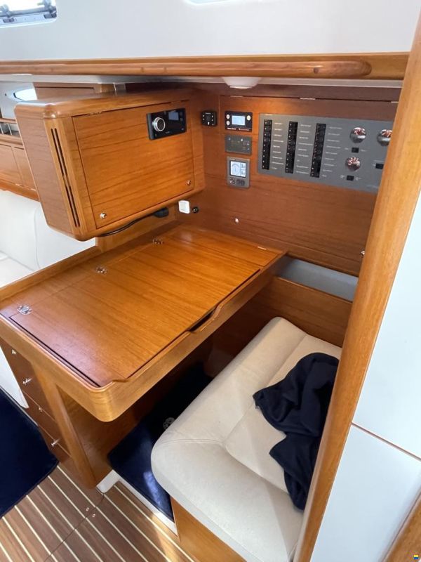 X-Yachts XC42