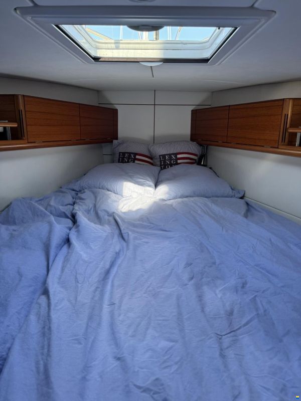 X-Yachts XC42
