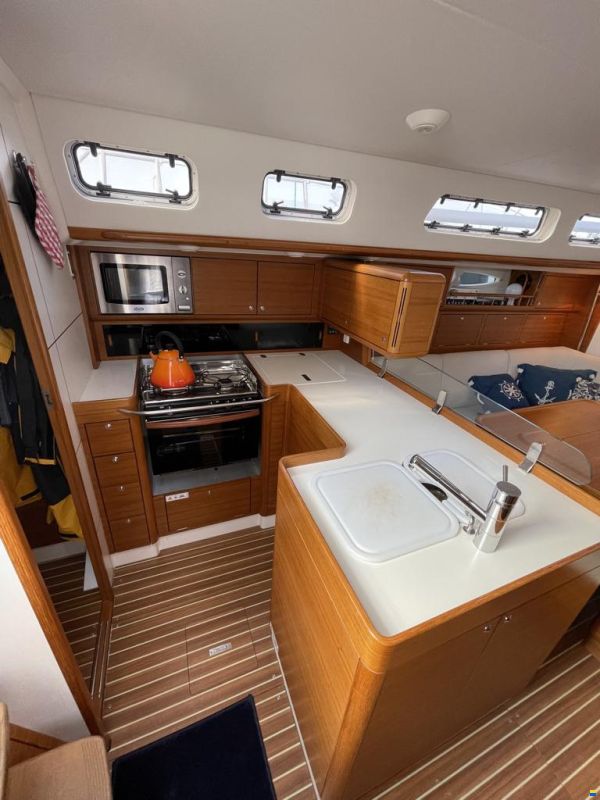 X-Yachts XC42