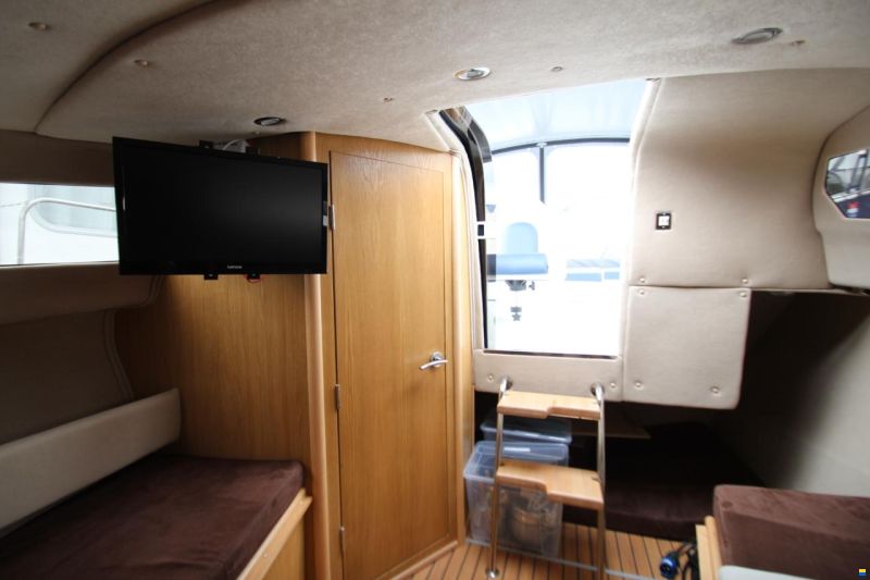 Aqua Royal 680 Cabin