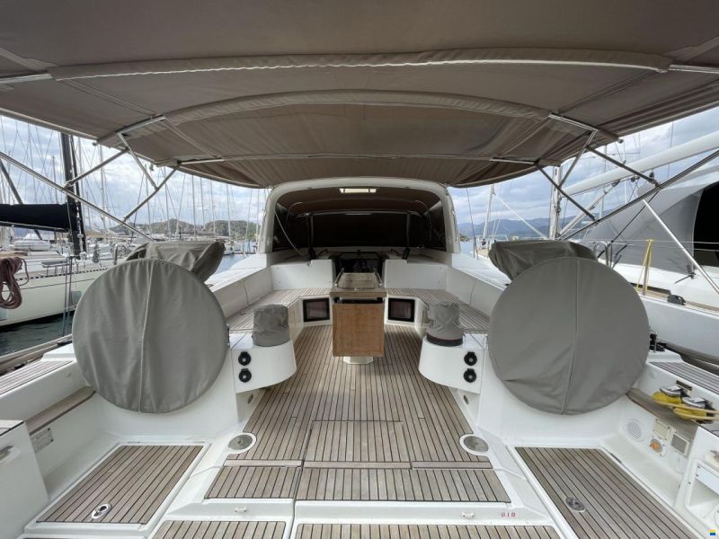 Beneteau Oceanis 55