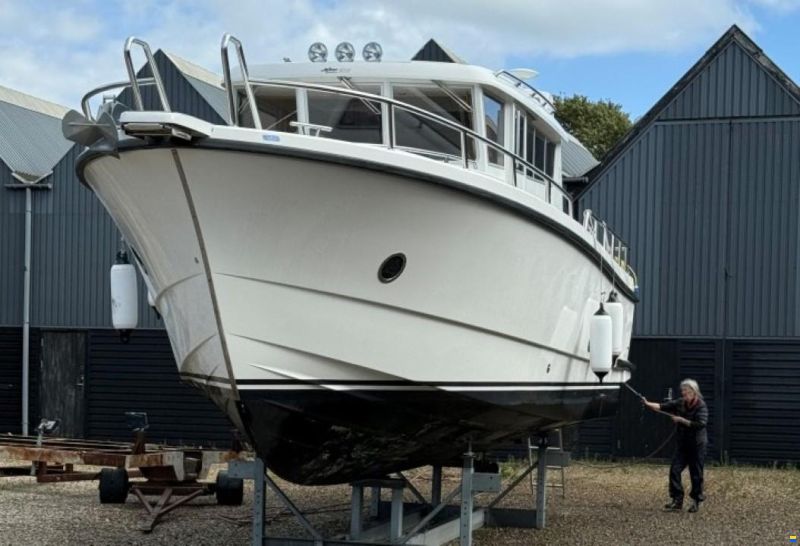 Minor 36 Offshore / Sargo 36 Explorer