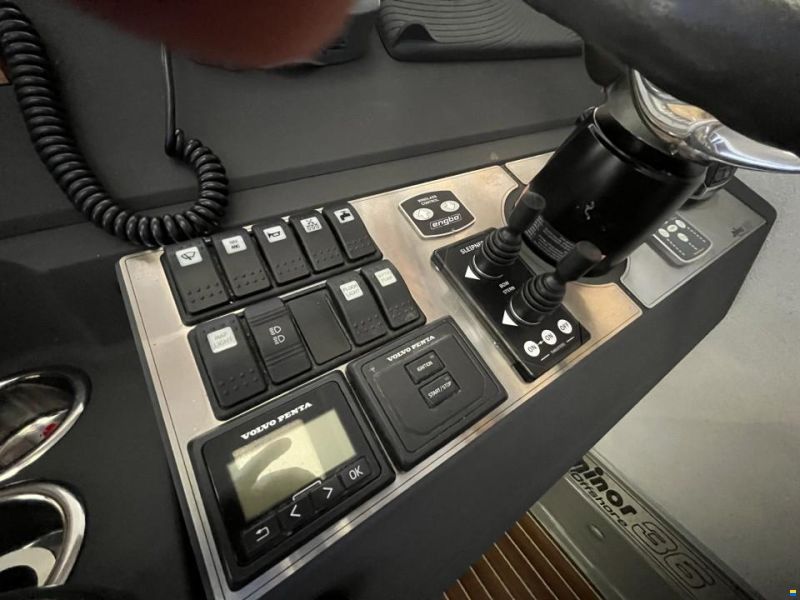 Minor 36 Offshore / Sargo 36 Explorer