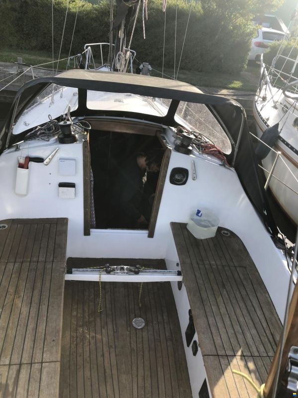 Bianca 28