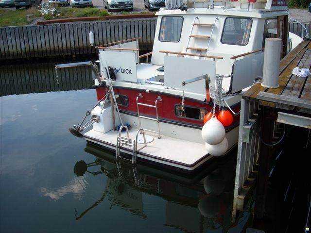 Husky Dane 850