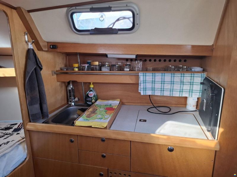 Westerly 25