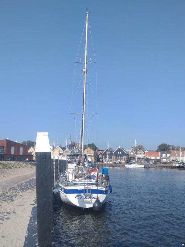Hallberg-Rassy HR 42e