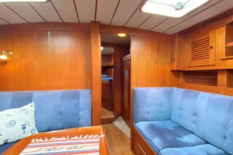 Hallberg-Rassy HR 42e
