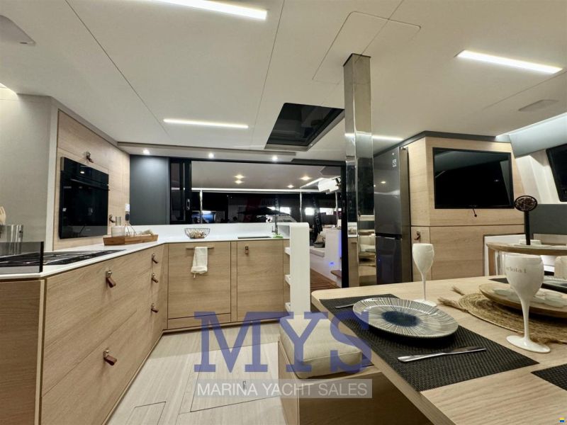 Aventura 45