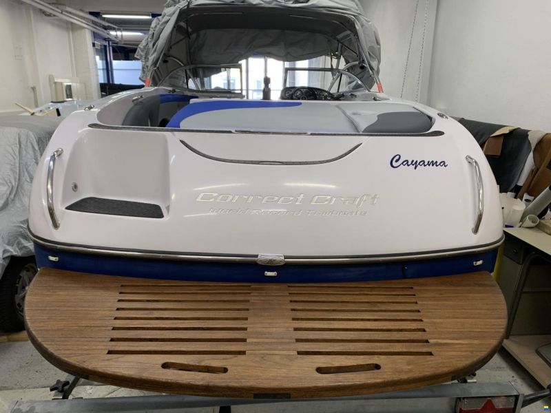 Correct Craft Air Nautique 226 TE