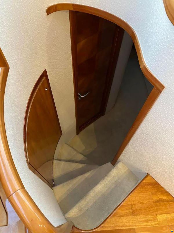 AICON Yachts 57 Fly