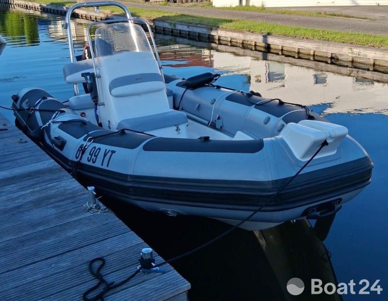 Adventure RIB Adventure 550 Evinrude E-Tec 75 PS
