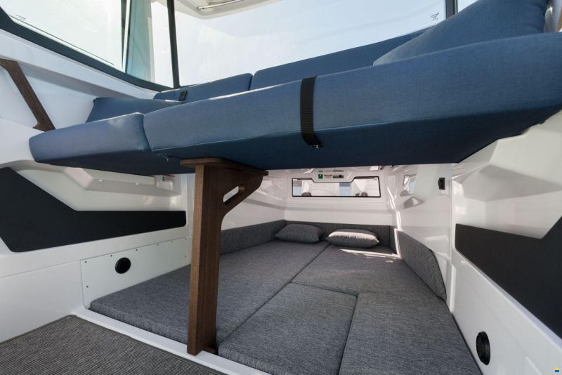 Axopar 29 XC Cross Cabin BRABUS 2026