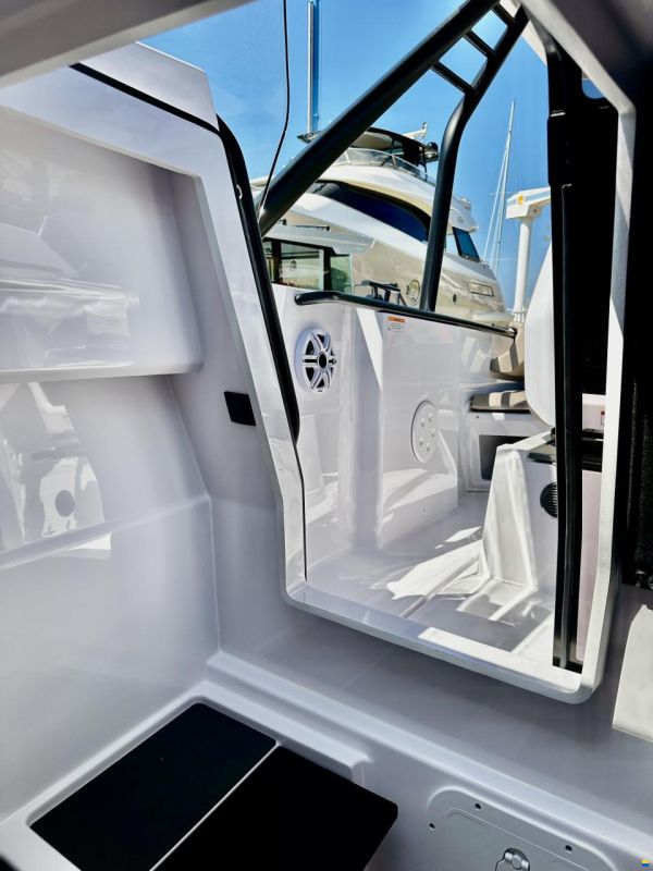 Axopar 25 Cross Top BRABUS Performance