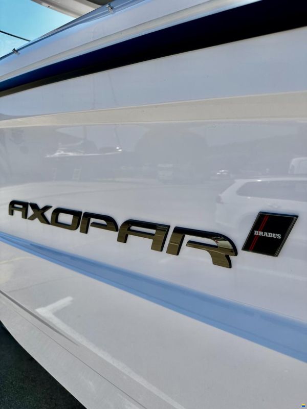 Axopar 25 Cross Top BRABUS Performance
