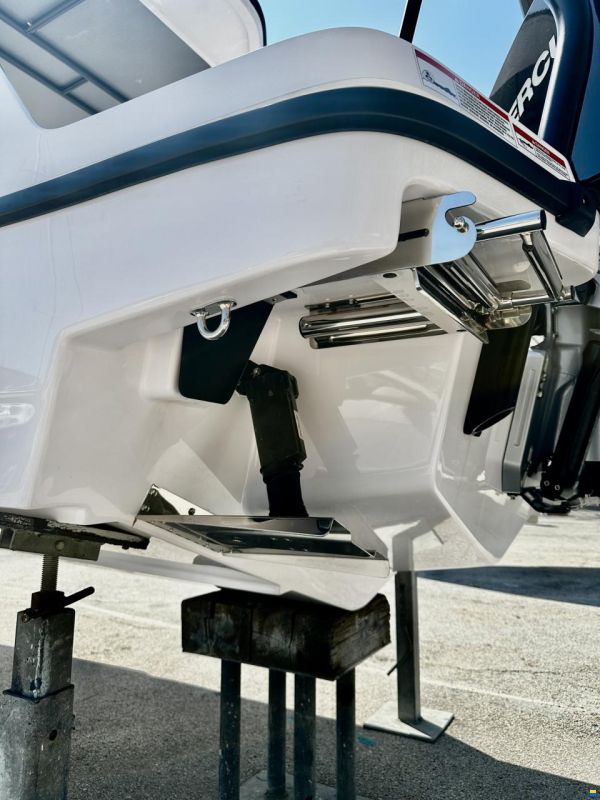 Axopar 25 Cross Top BRABUS Performance