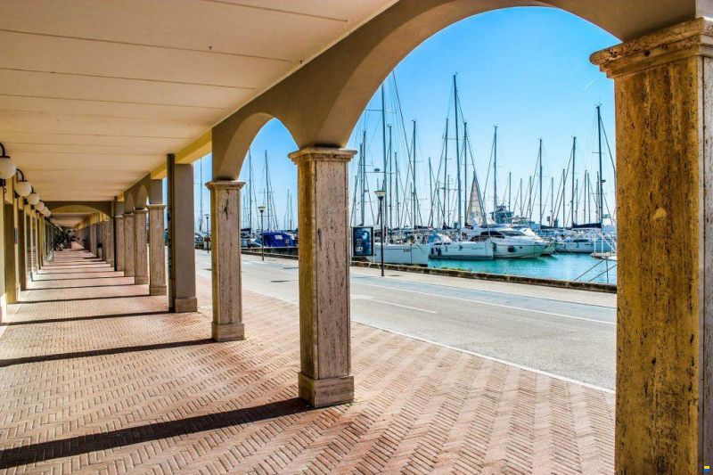 Posto barca 45 M - Porto Turistico di Ro