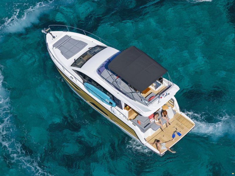 Sealine F430