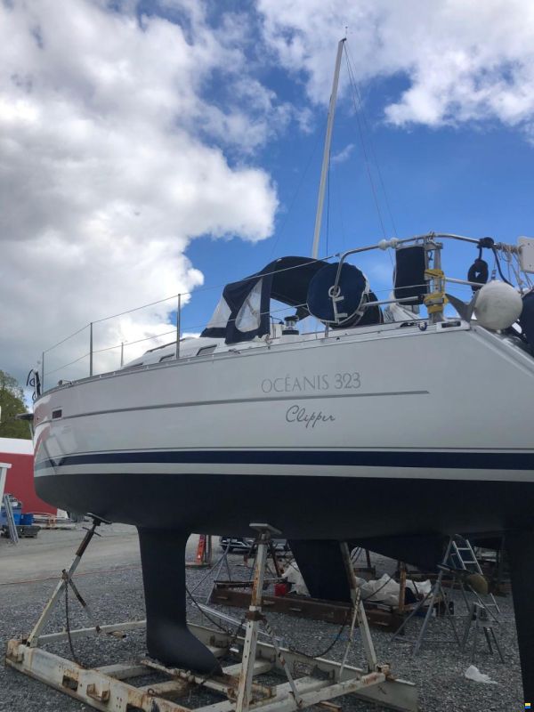 Beneteau Oceanis 323 Clipper