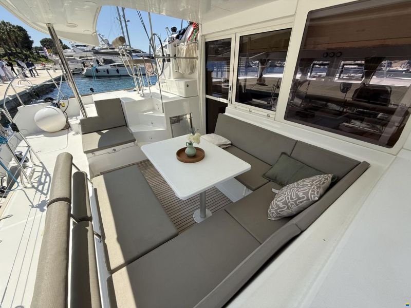 Lagoon 400 S2