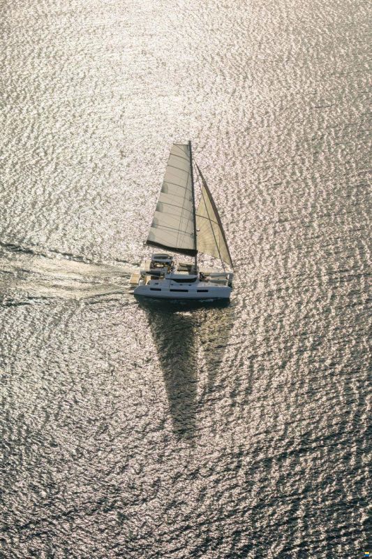 Lagoon 51
