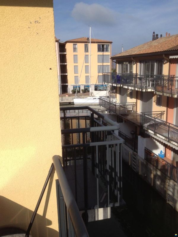 2 1/2 Zimmerwohnung mit Bootsplatz