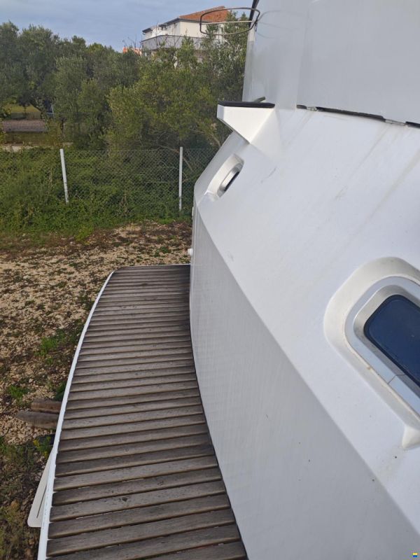 Flevo Van Craft Devo Mill 17m Aluminium
