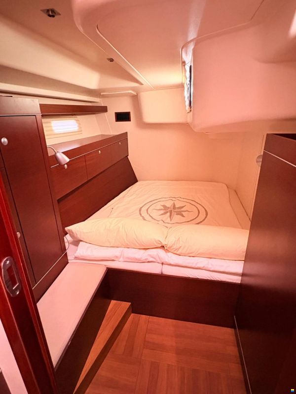 Hanse 545