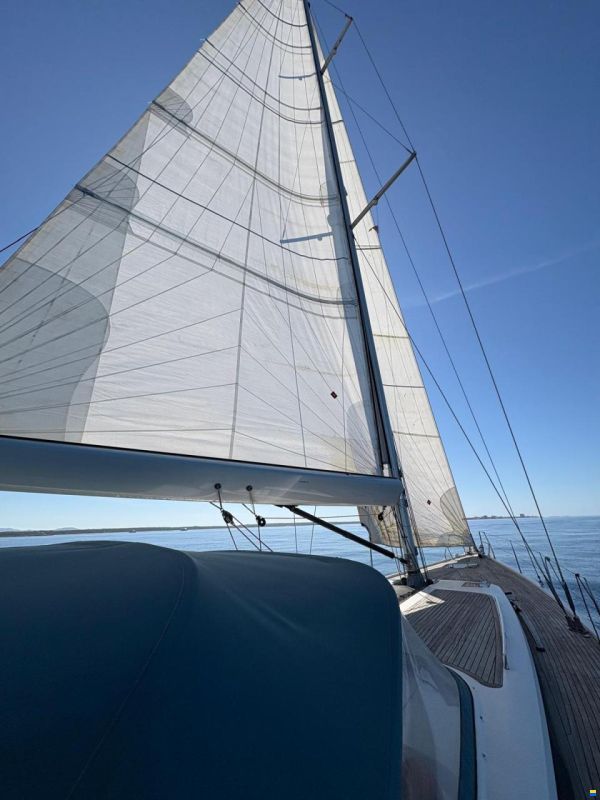 Hanse 545