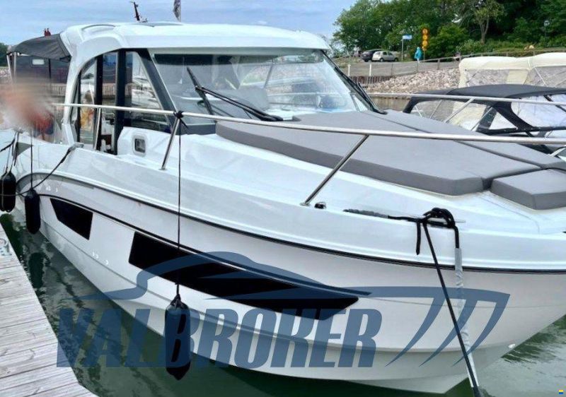 Beneteau Antares 9