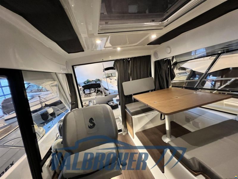 Beneteau Antares 9