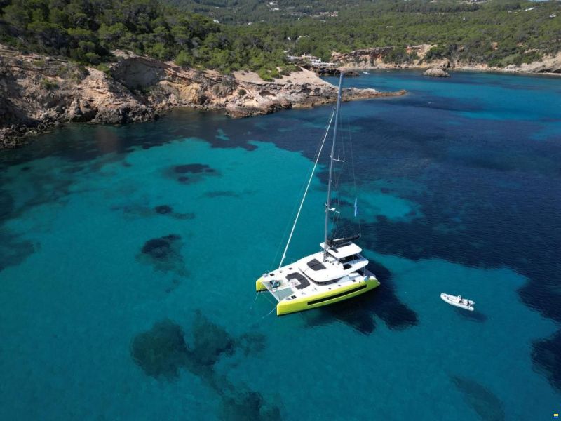 Lagoon 55