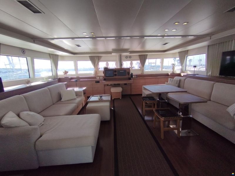 Lagoon 620