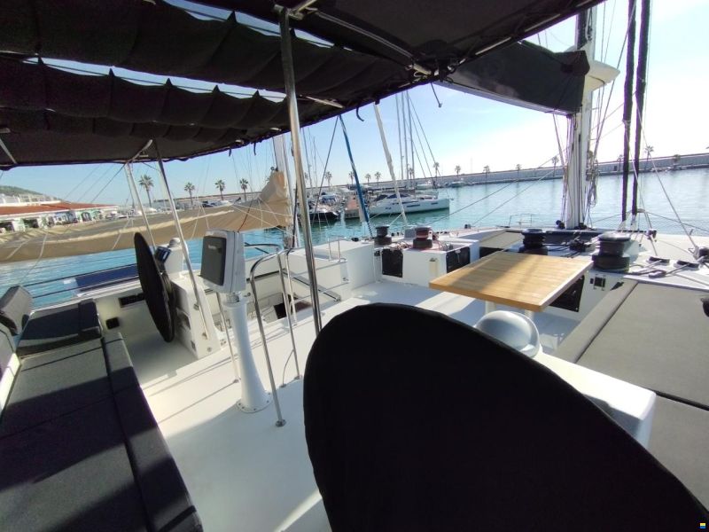 Lagoon 620