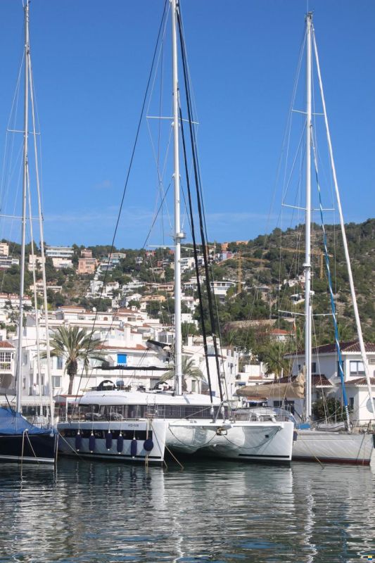 Lagoon 620