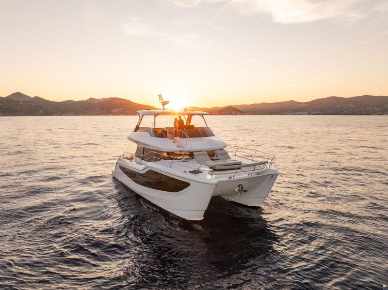 AQUILA 46 YACHT