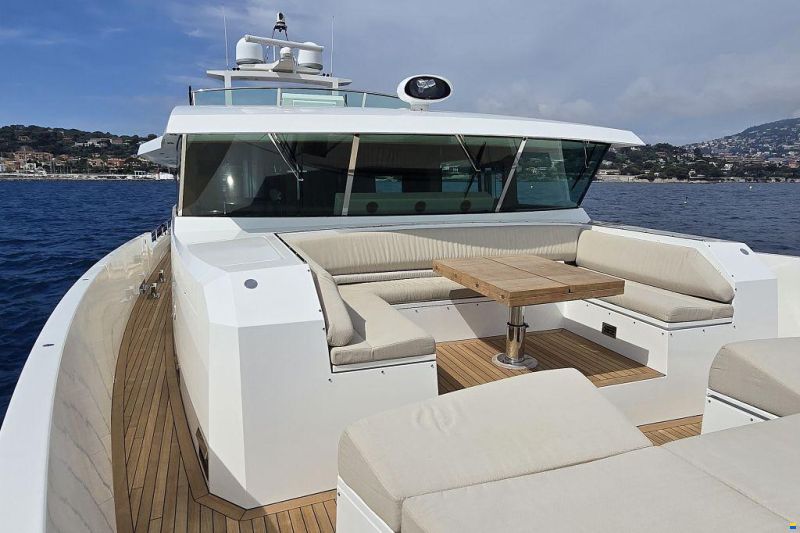Delta Powerboats 88 Carbon