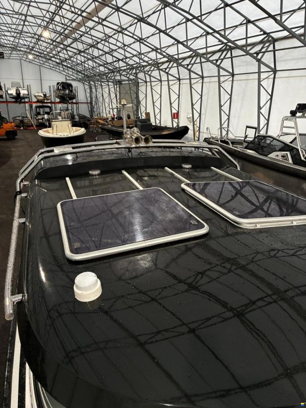 XO Boats 270 Cabin OB