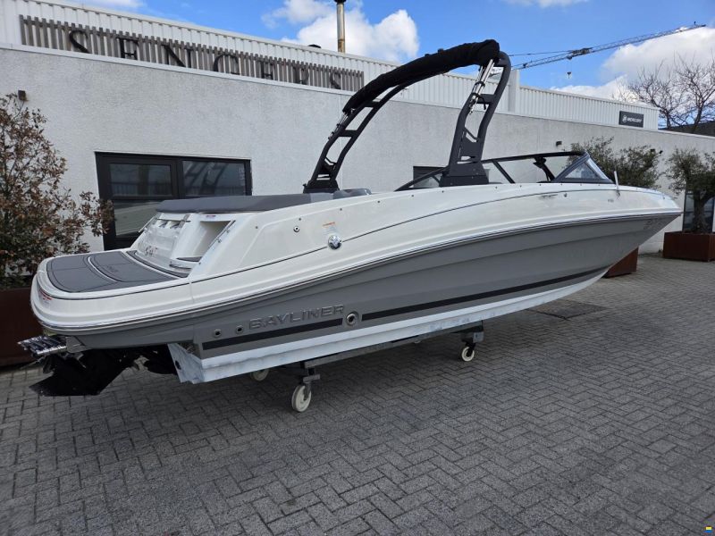 Bayliner VR6 - MY2025 - 250HP - full options