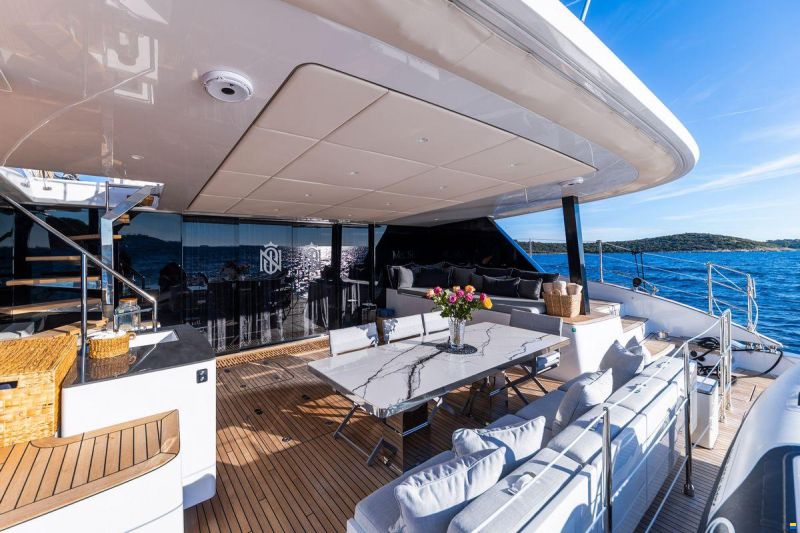 Sunreef 60 SAILING
