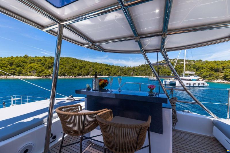 Sunreef 60 SAILING