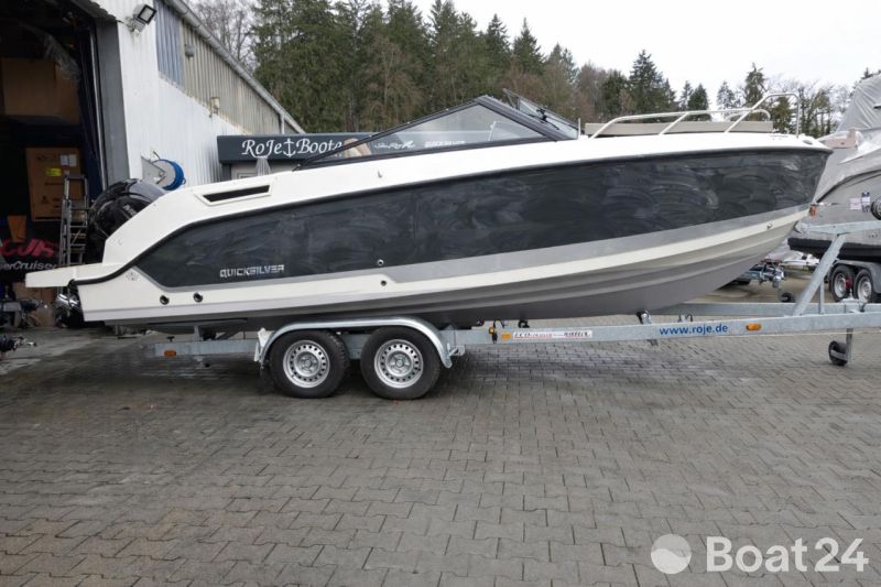 Quicksilver Activ 675 Cruiser inkl. Trailer & Bodens