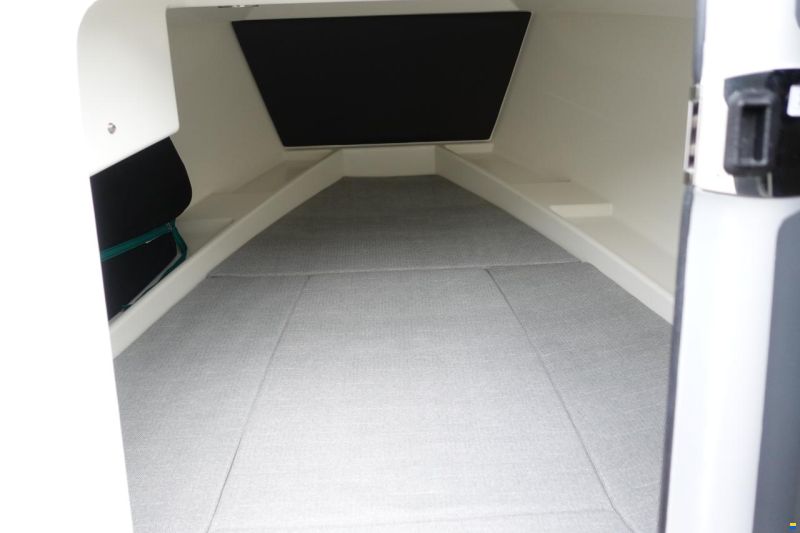 Quicksilver Activ 675 Cruiser inkl. Trailer & Bodens