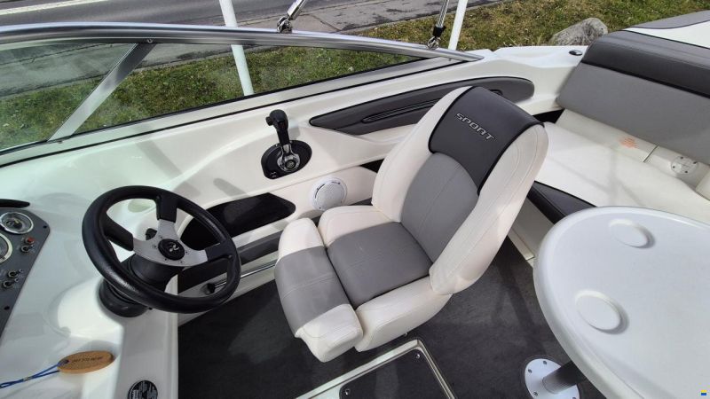 Sea Ray 205 Sport