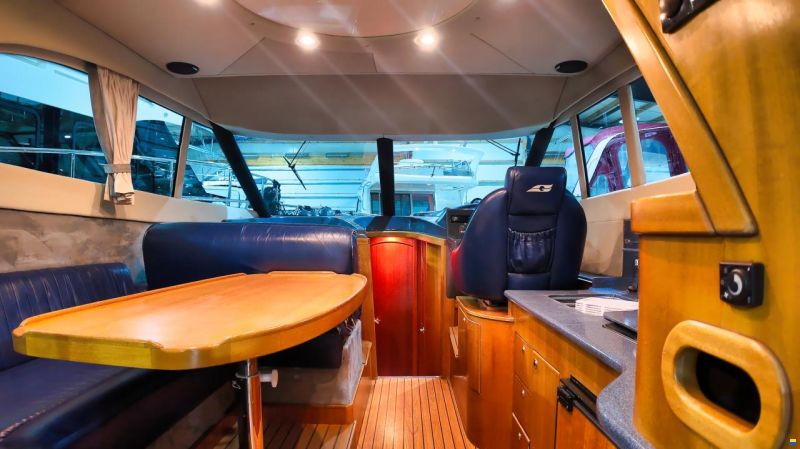 Galeon 330 Flybridge